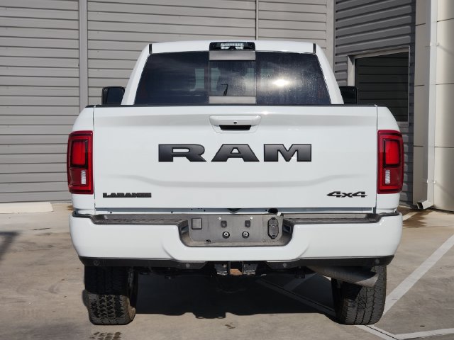 Used 2026 RAM 2500 Laramie AWD/4WD image 7