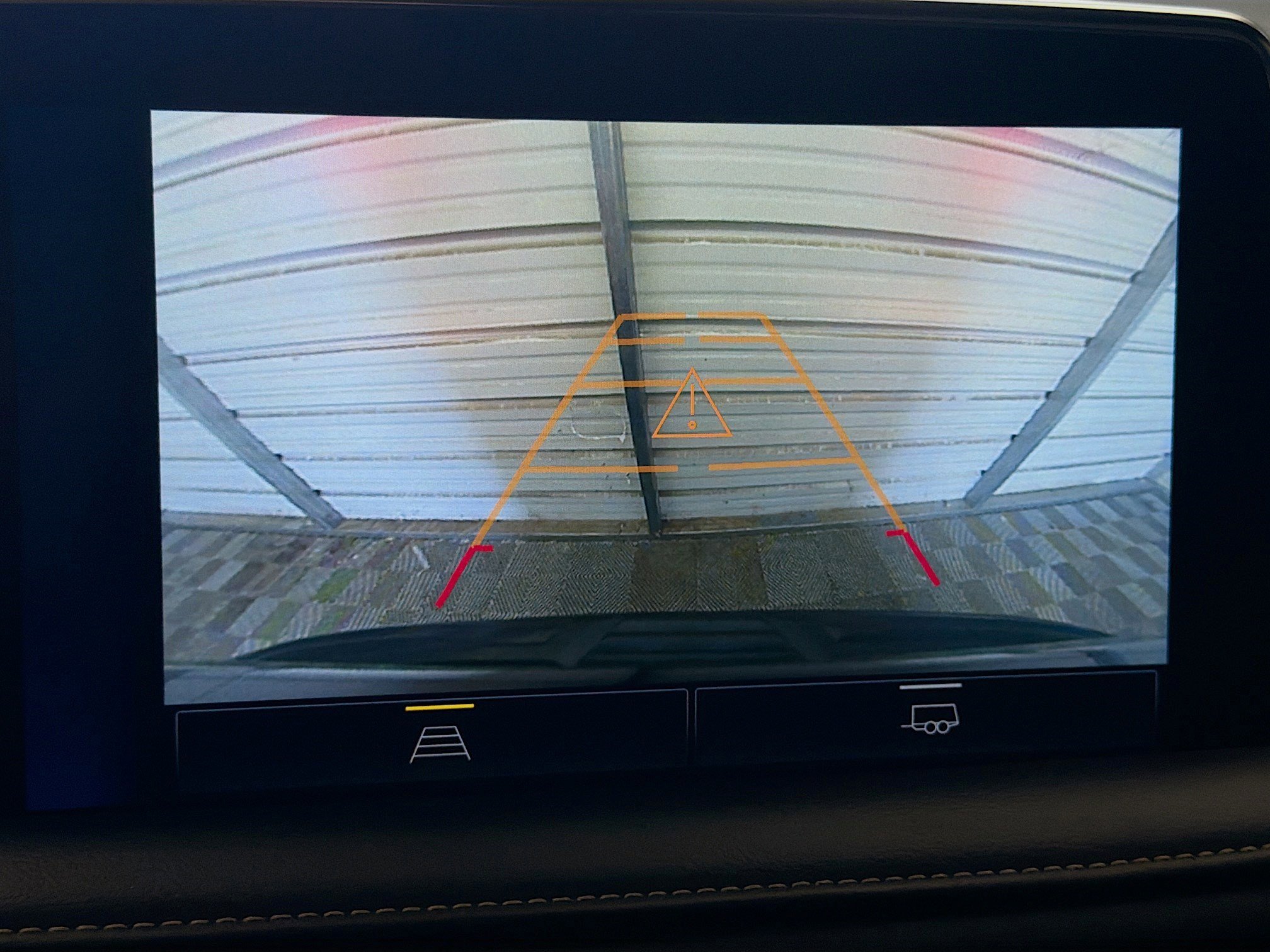 Used 2023 Chevrolet Suburban Premier image 15