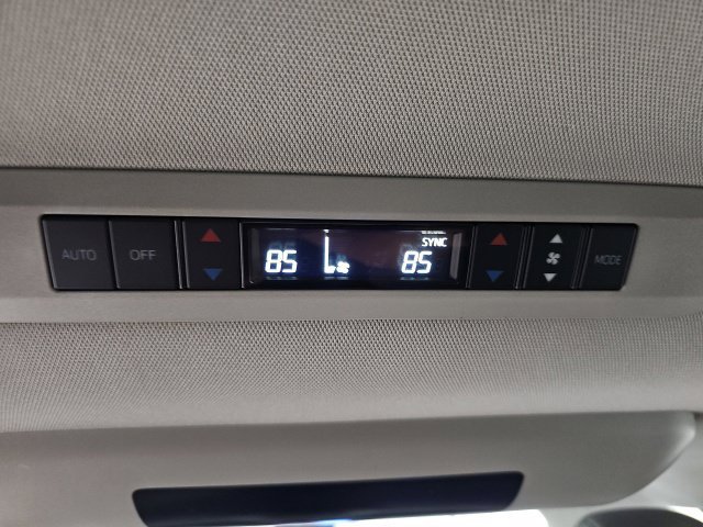 Certified 2023 Toyota Sienna Limited AWD/4WD image 33