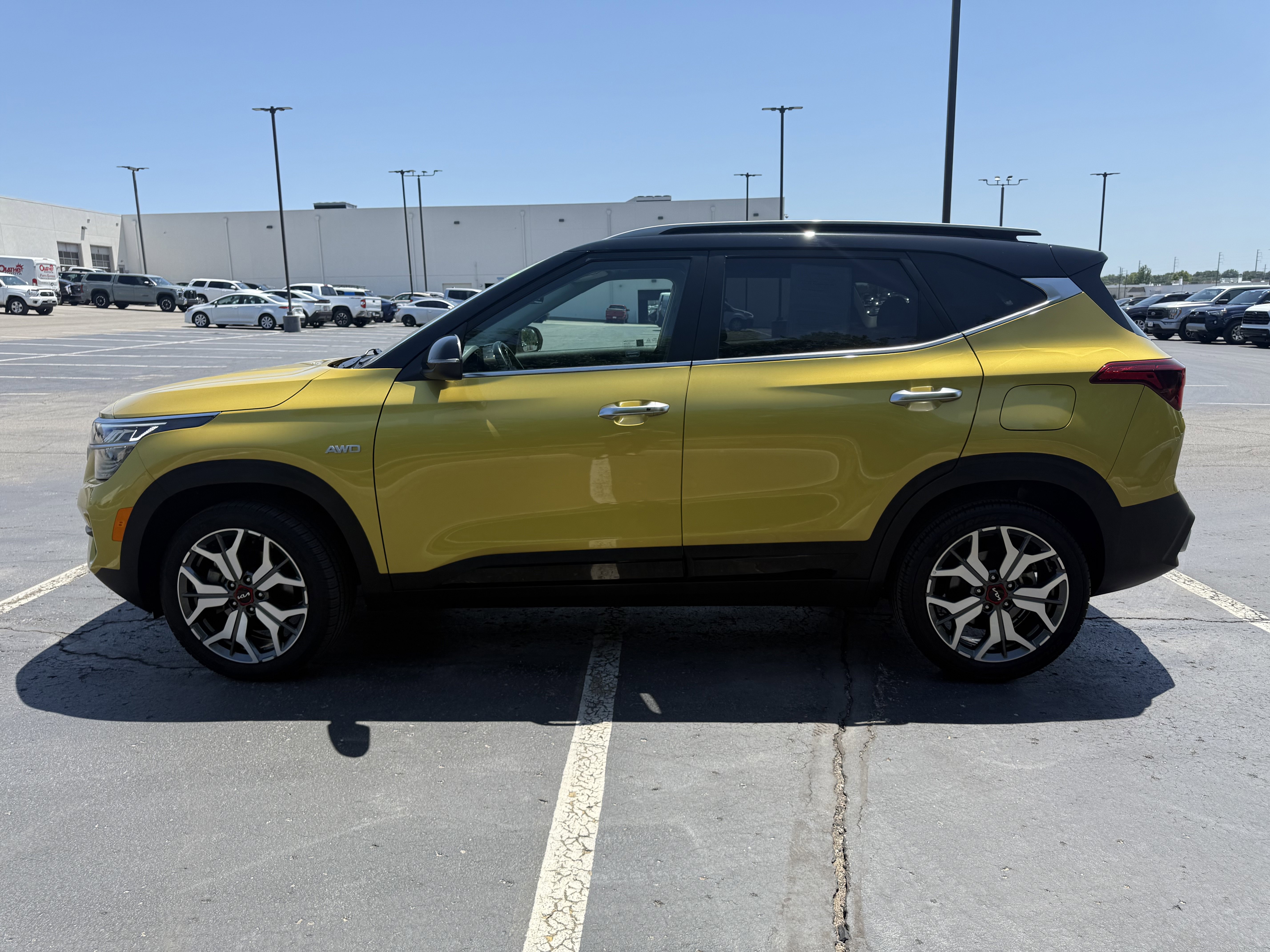 Used 2023 Kia Seltos SX AWD/4WD image 5