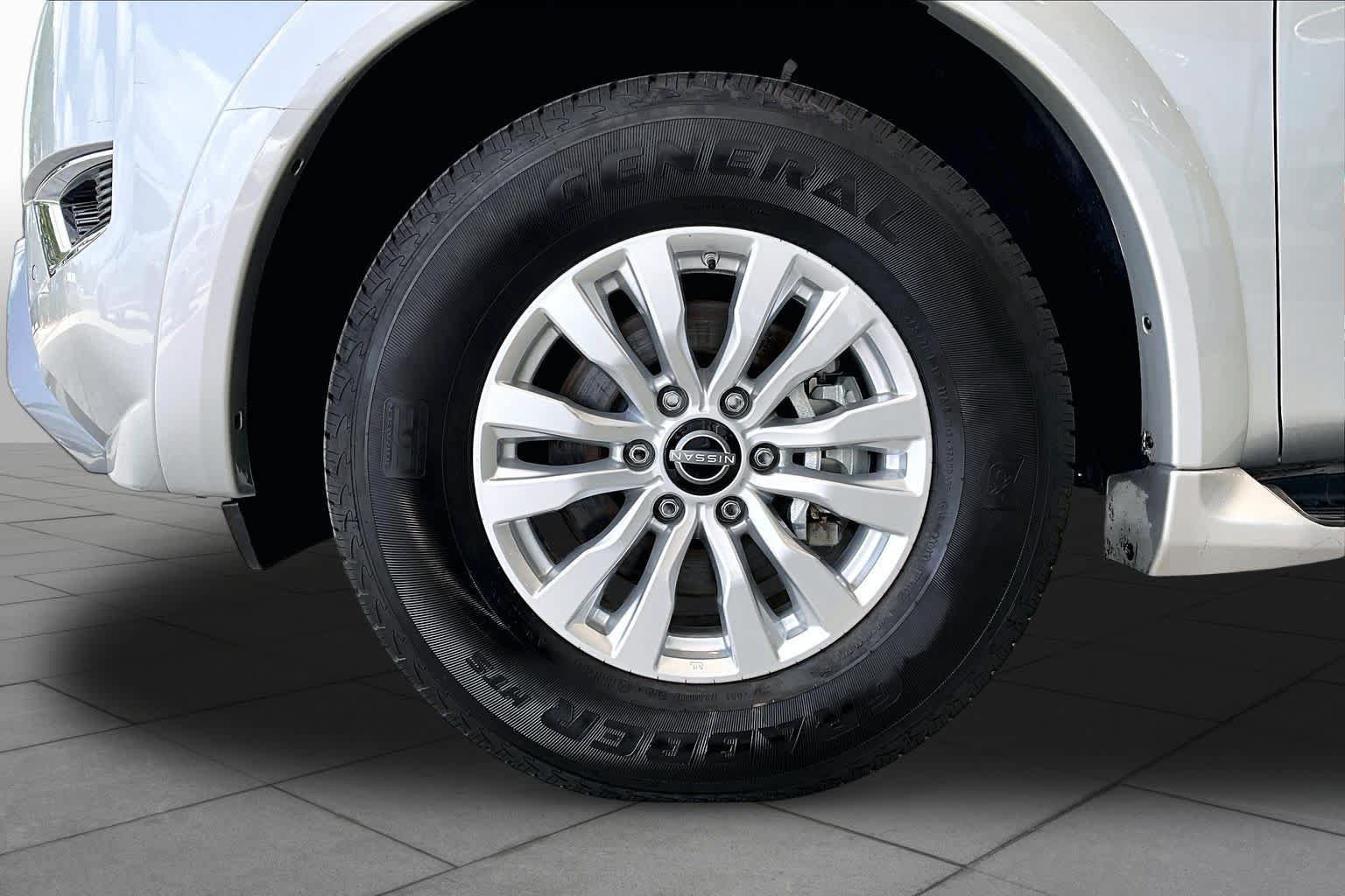 Used 2023 Nissan Armada SV w/ Cargo Package AWD/4WD image 10
