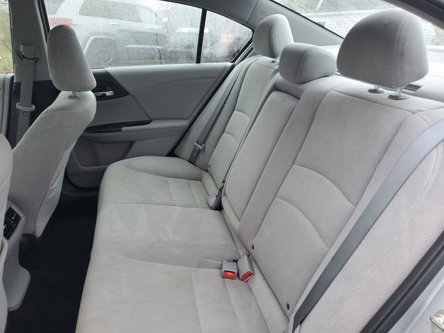 Used 2015 Honda Accord EX image 7