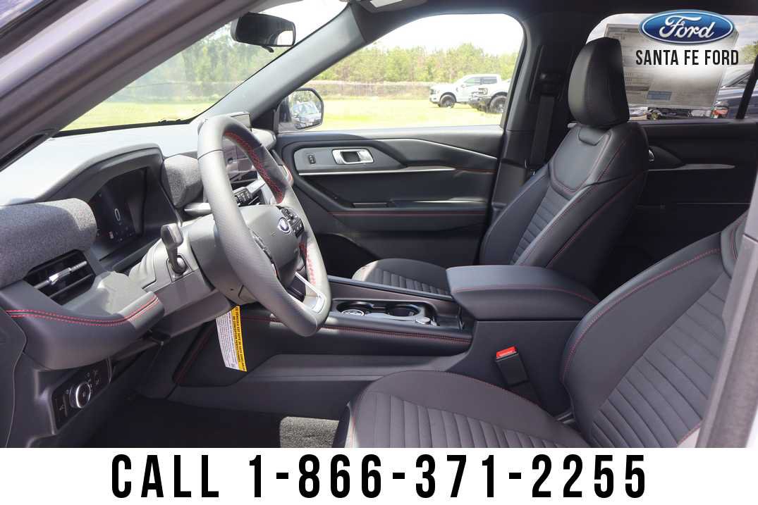 New 2026 Ford Explorer ST-Line AWD/4WD image 18