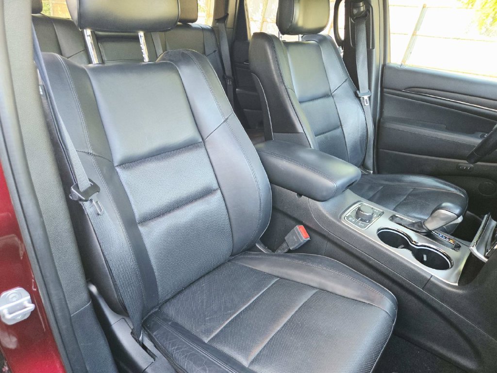 Used 2021 Jeep Grand Cherokee High Altitude AWD/4WD image 17