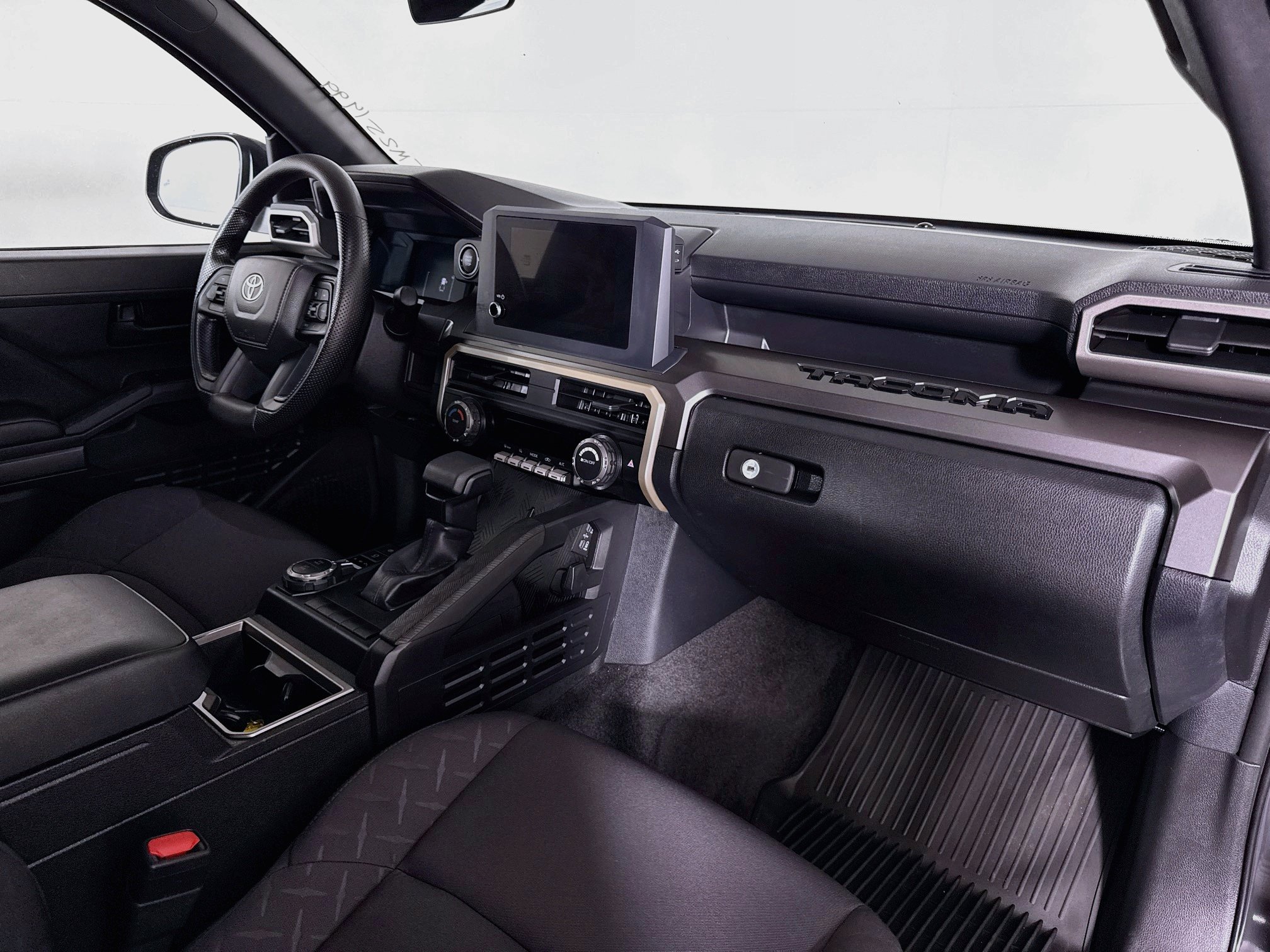 Certified 2026 Toyota Tacoma SR5 AWD/4WD image 27