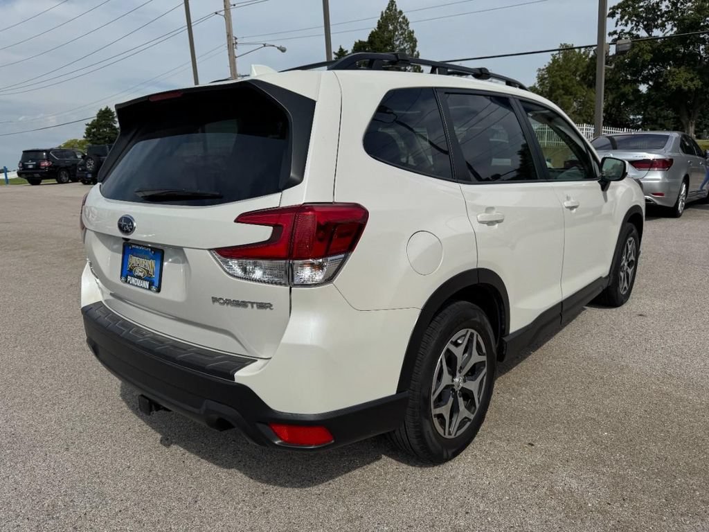 Used 2022 Subaru Forester Premium w/ Popular Package #1 AWD/4WD image 3