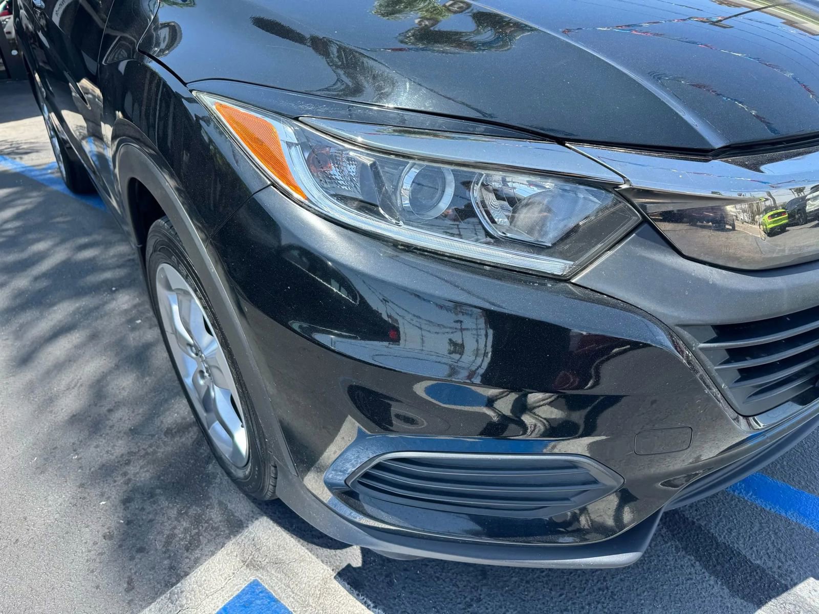 Used 2019 Honda HR-V LX image 5