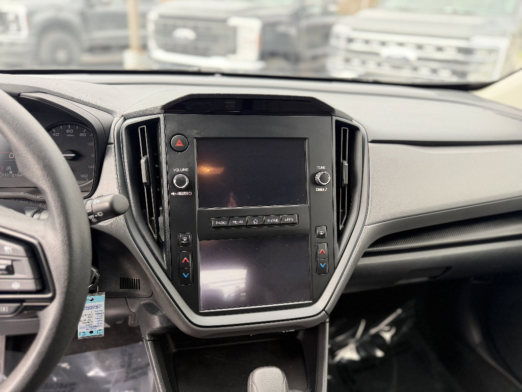 Used 2024 Subaru Crosstrek 2.0i image 17