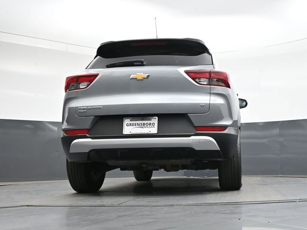 Used 2025 Chevrolet TrailBlazer LT image 35