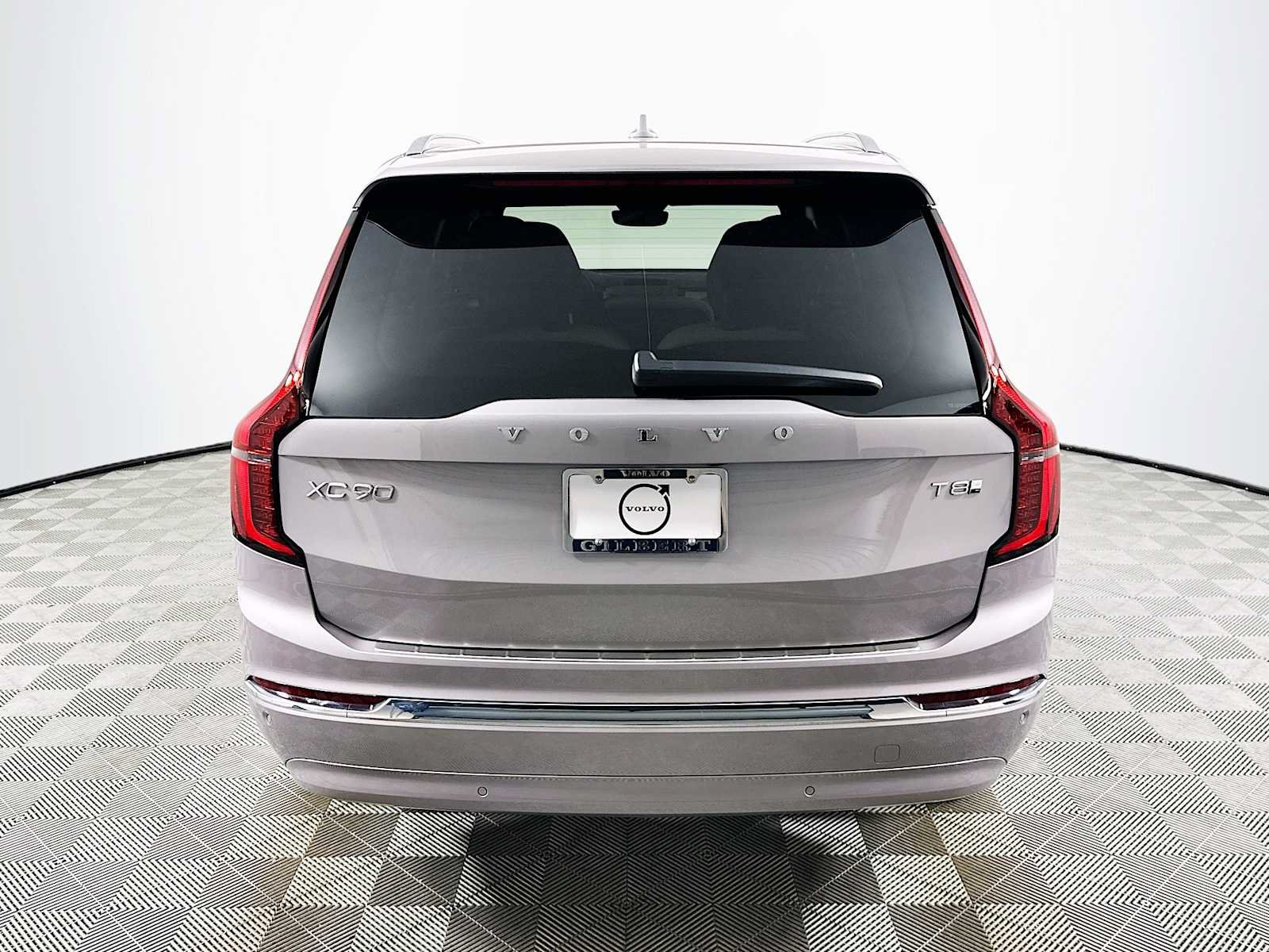 New 2026 Volvo XC90 T8 Plus w/ Protection Package Premier AWD/4WD image 6