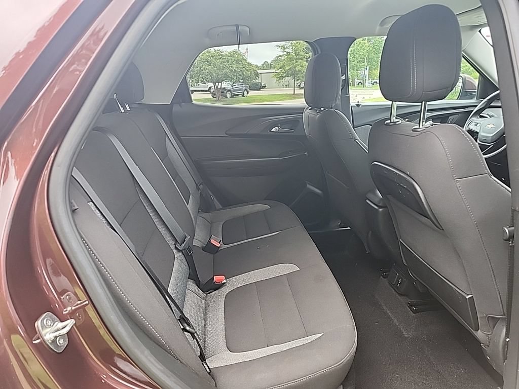 Used 2023 Chevrolet TrailBlazer LT w/ Convenience Package FWD image 36