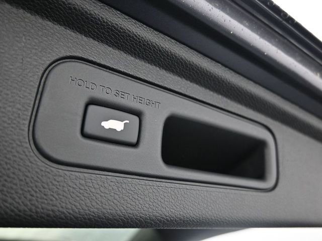 New 2026 Honda Odyssey Touring image 22