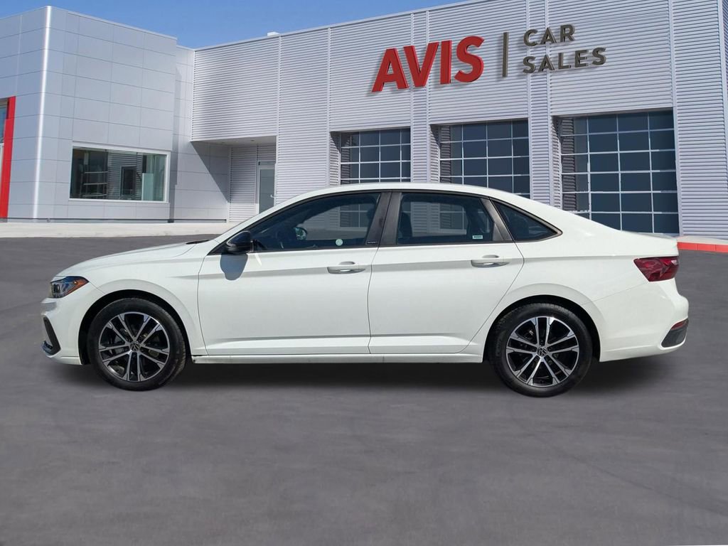 Used 2025 Volkswagen Jetta Sport video 2