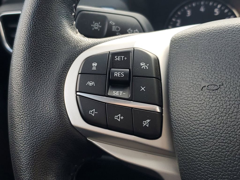 Used 2023 Ford Explorer Limited w/ Equipment Group 301A image 14