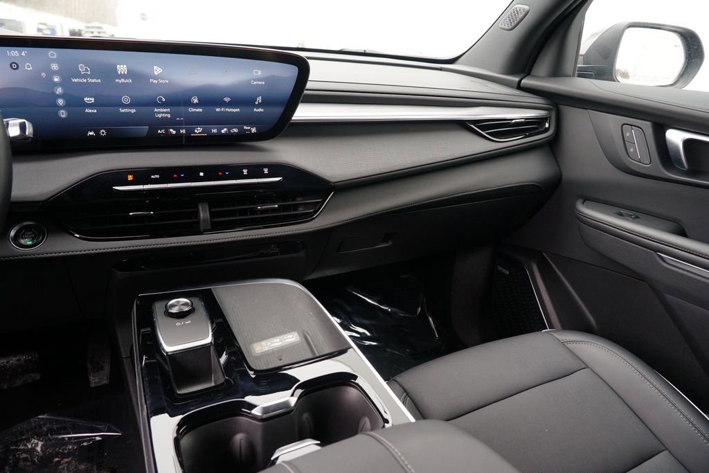 Used 2025 Buick Enclave Preferred image 21