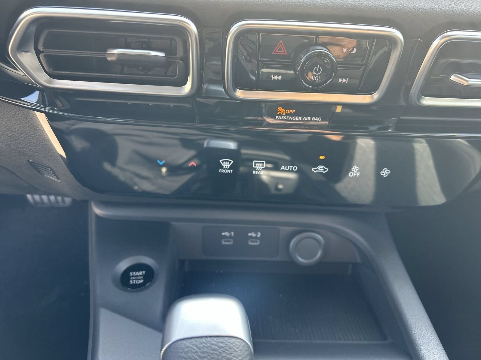New 2026 Nissan Sentra SV w/ Floor Mat Package FWD image 16