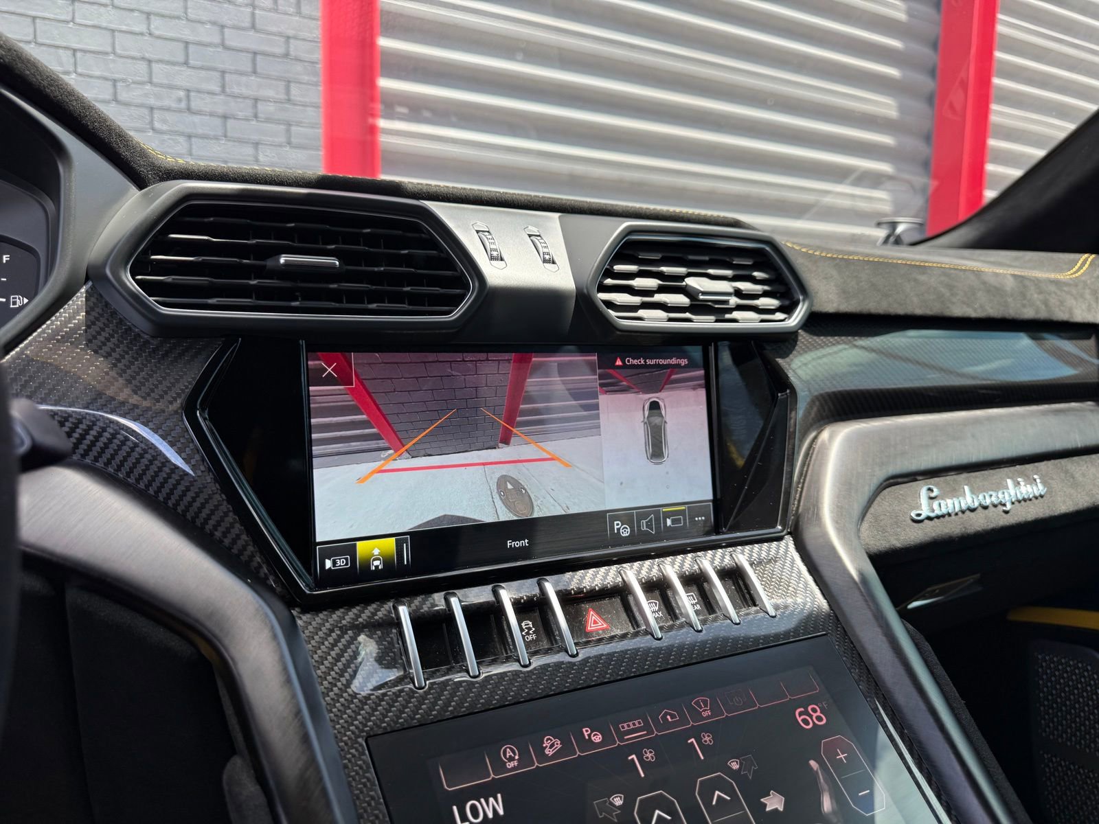 Used 2024 Lamborghini Urus Performante image 33