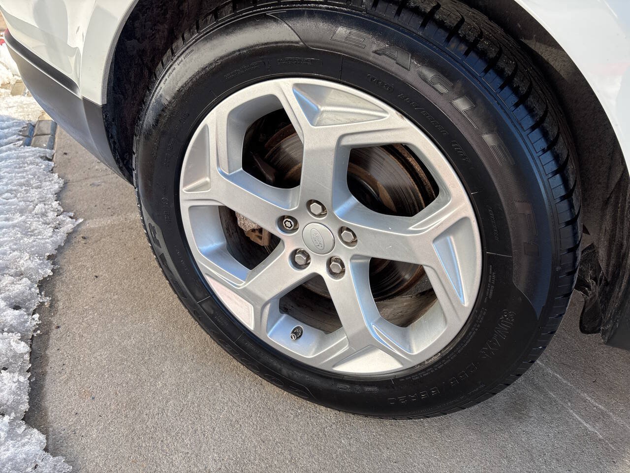 Used 2018 Land Rover Range Rover Sport SE AWD/4WD image 21