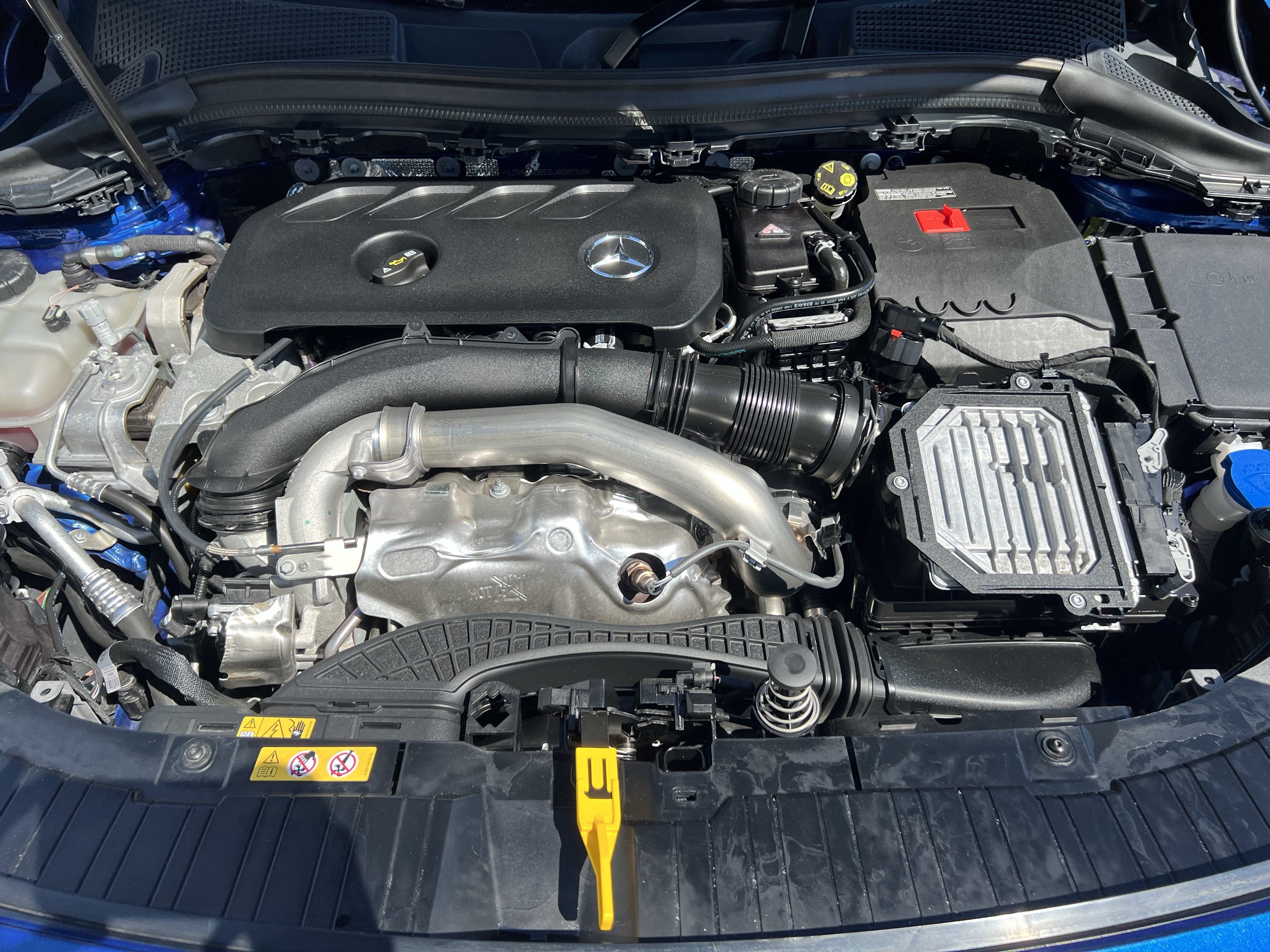 Certified 2025 Mercedes-Benz GLA 250 w/ AMG Night Package image 36