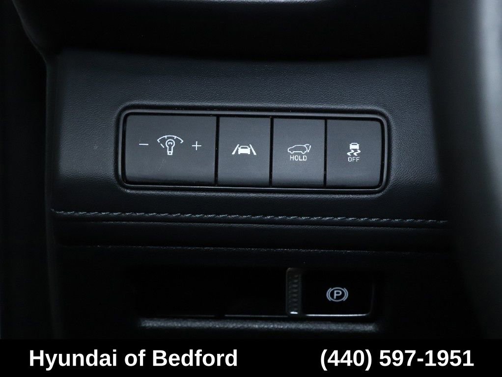 Used 2022 Hyundai Santa Fe Limited AWD/4WD image 26