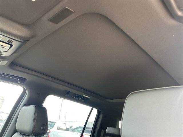 New 2026 Chevrolet Suburban RST w/ RST Capability Package image 22