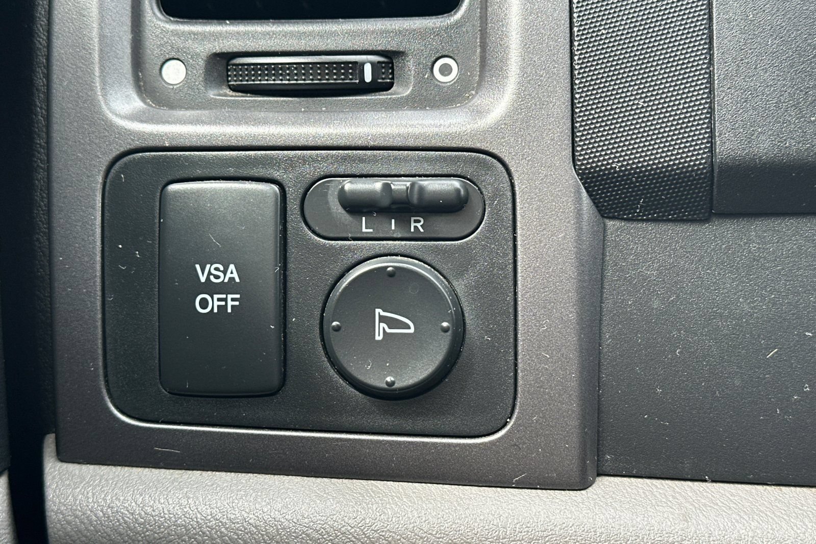 Used 2007 Honda CR-V LX image 27