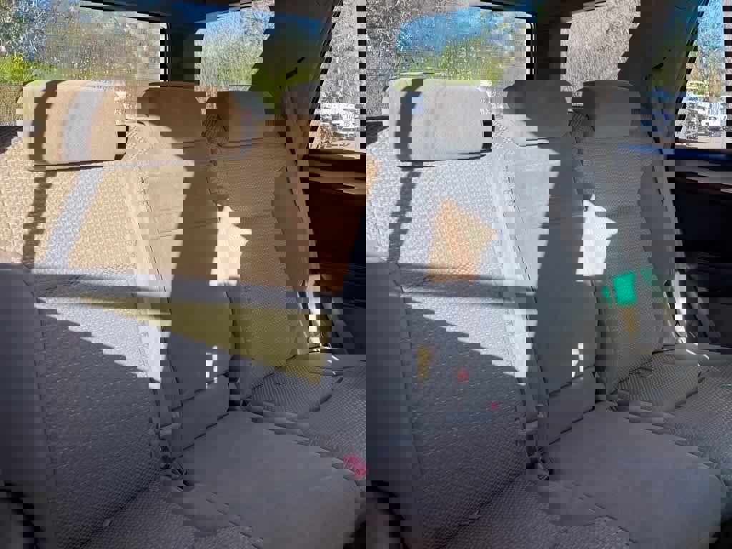 Used 2004 Toyota 4Runner SR5 image 12