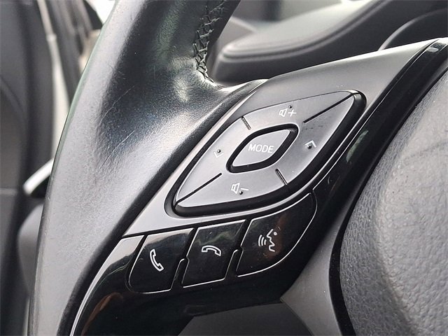 Used 2018 Toyota C-HR XLE image 19