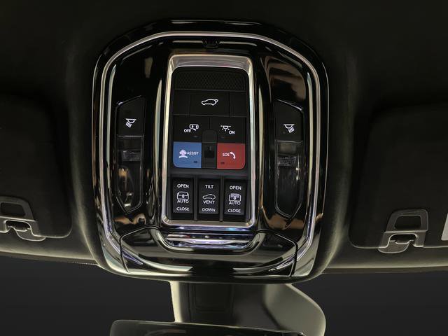 Used 2024 Jeep Grand Cherokee L Summit image 28