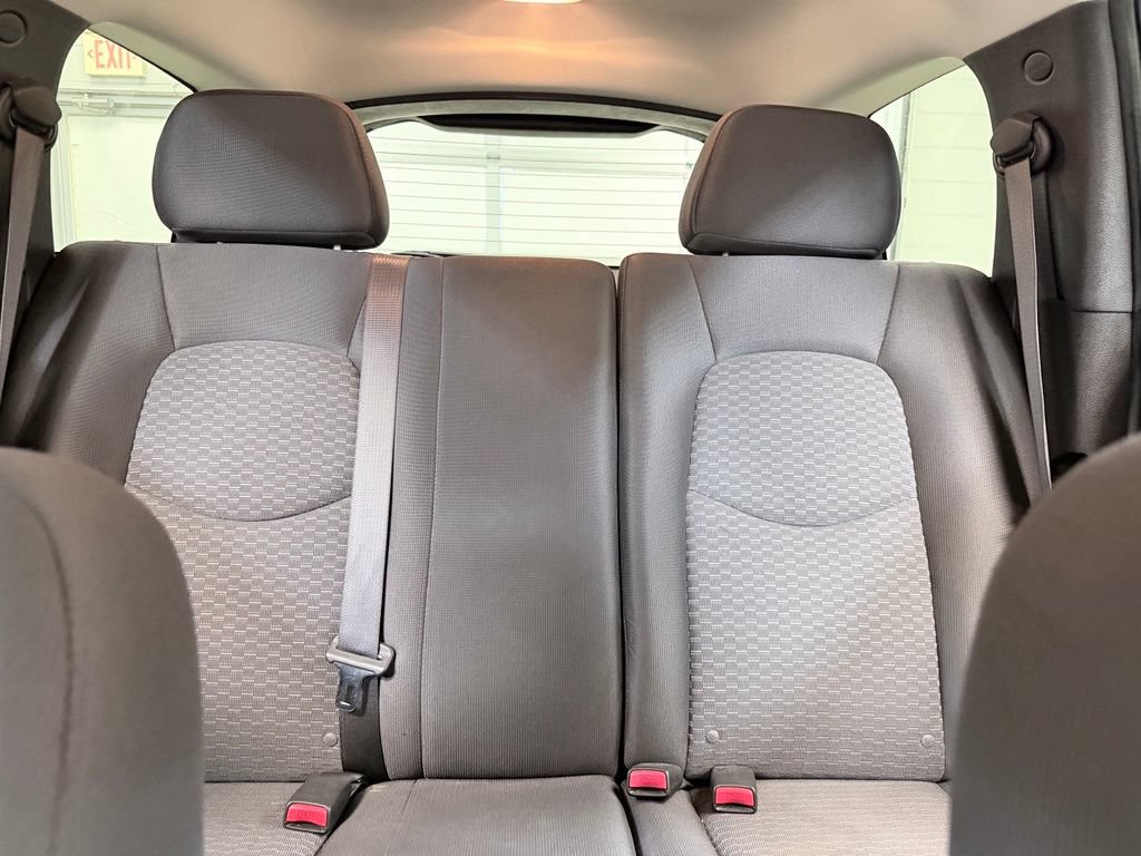 Used 2010 Chevrolet HHR LT FWD image 15
