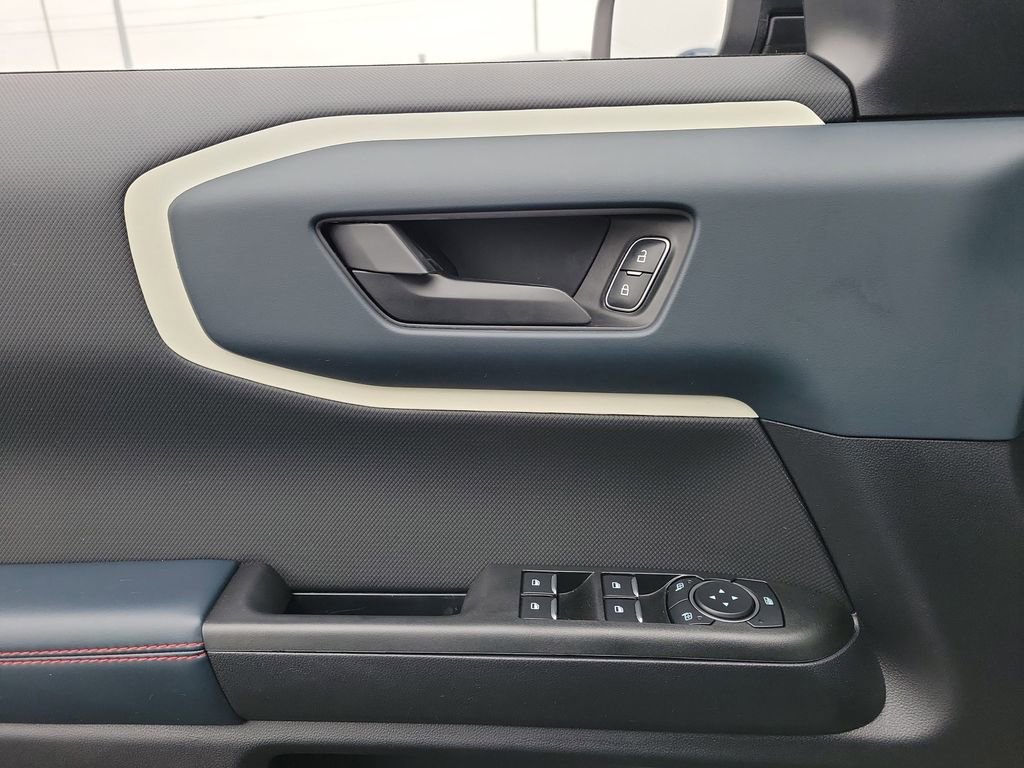 Used 2024 Ford Bronco Sport Heritage w/ Heritage Convenience Package image 18