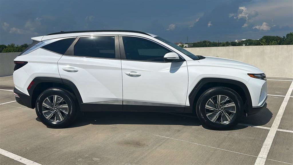 Used 2022 Hyundai Tucson Blue AWD/4WD image 14