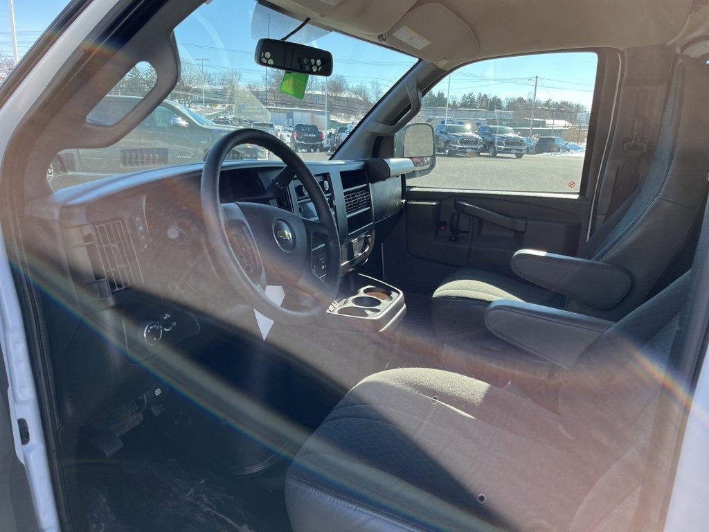 Used 2024 Chevrolet Express 2500 w/ Driver Convenience Package image 2