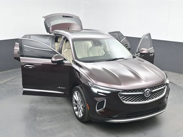 Used 2022 Buick Envision Avenir w/ Technology Package II AWD/4WD image 56