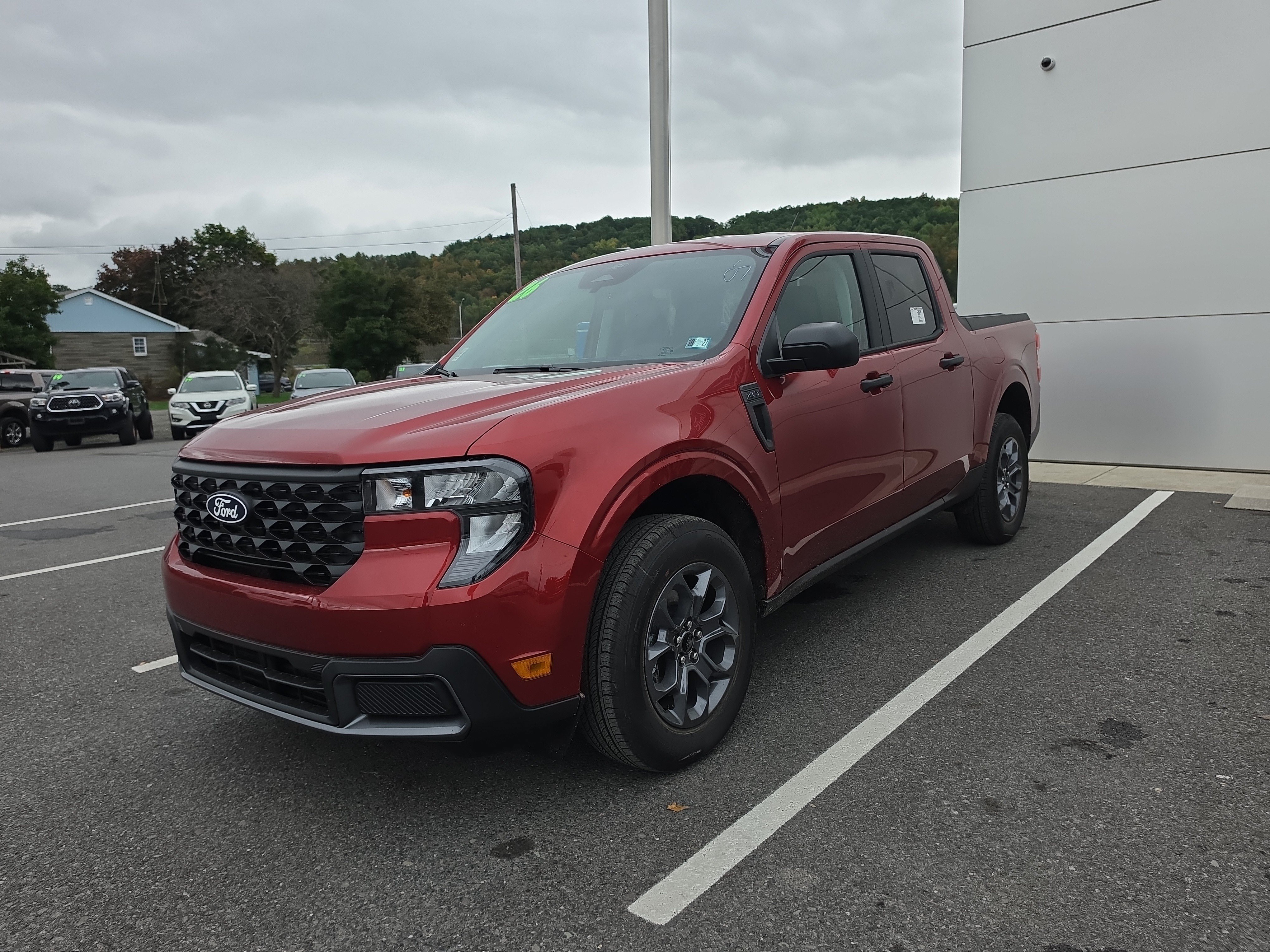 New 2026 Ford Maverick XLT w/ Equipment Group 301A AWD/4WD image 8