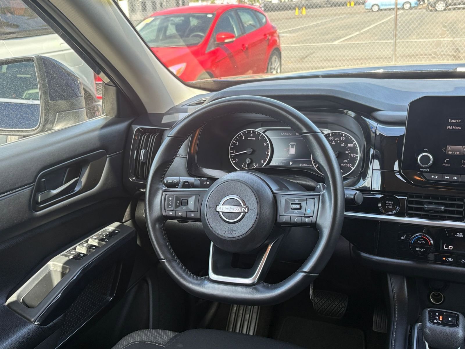 Used 2025 Nissan Pathfinder SV AWD/4WD image 37