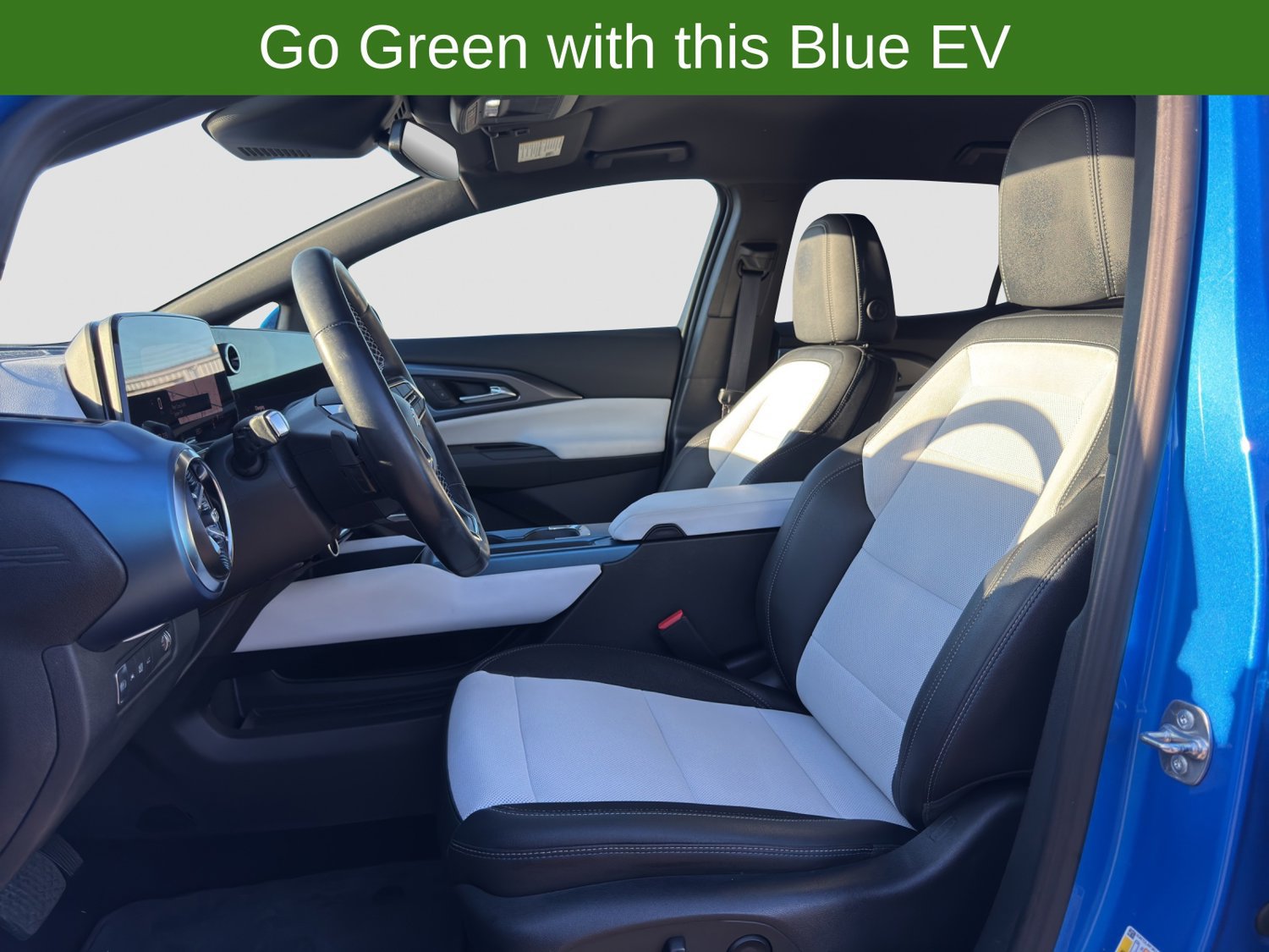 Certified 2024 Chevrolet Equinox EV LT FWD image 27