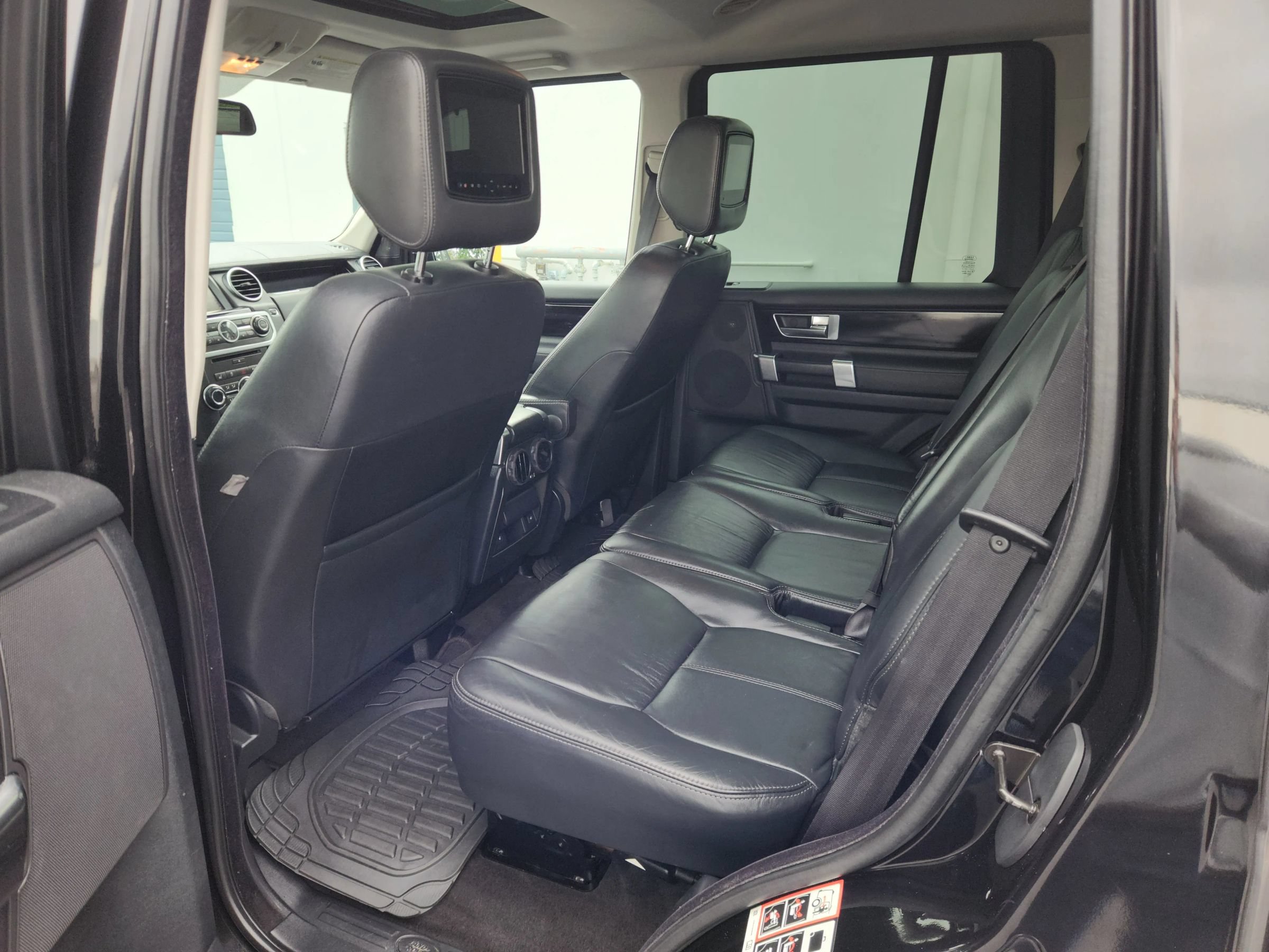 Used 2012 Land Rover LR4 HSE LUX AWD/4WD image 19