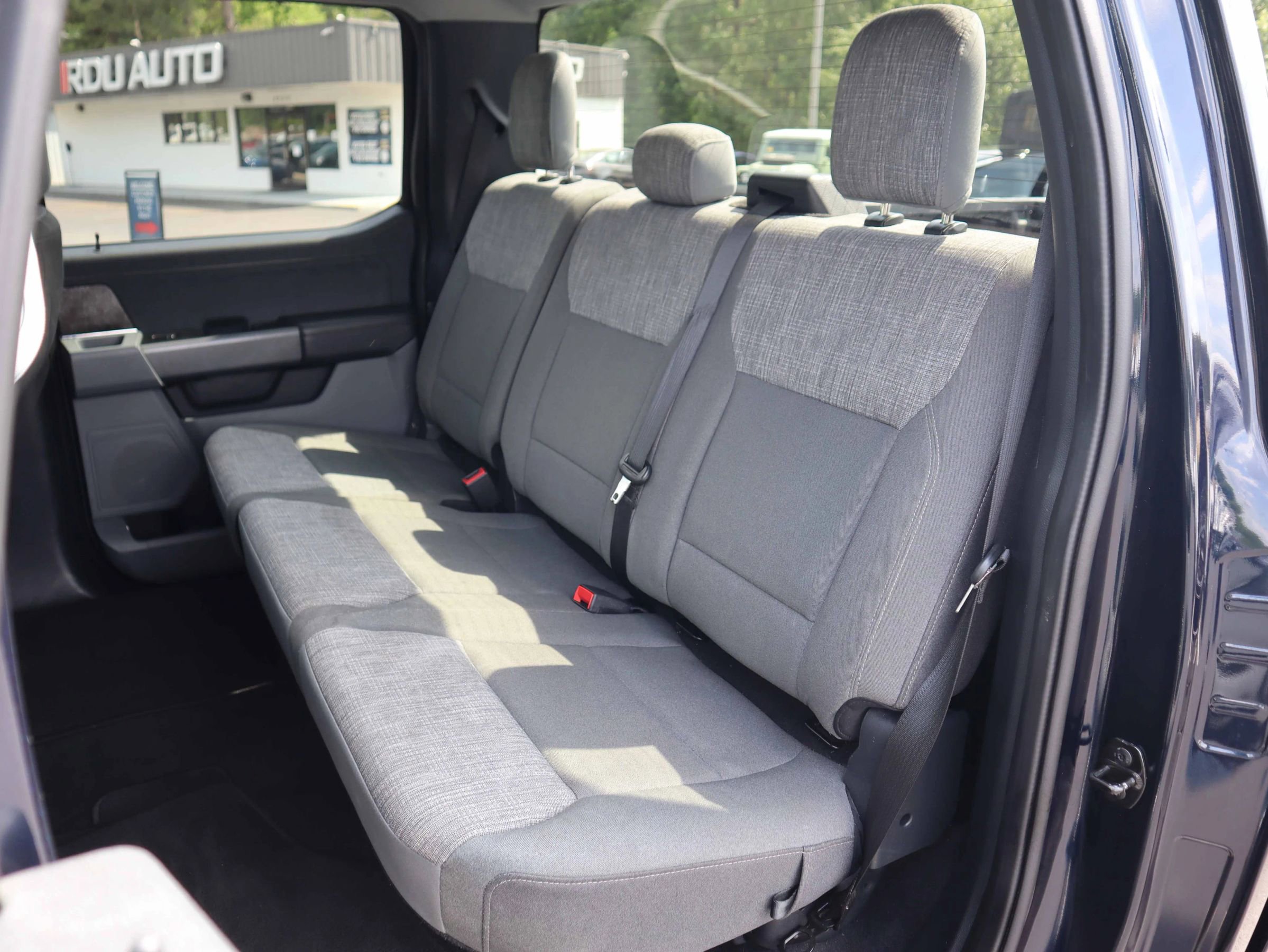 Used 2023 Ford F150 Lightning XLT AWD/4WD image 3