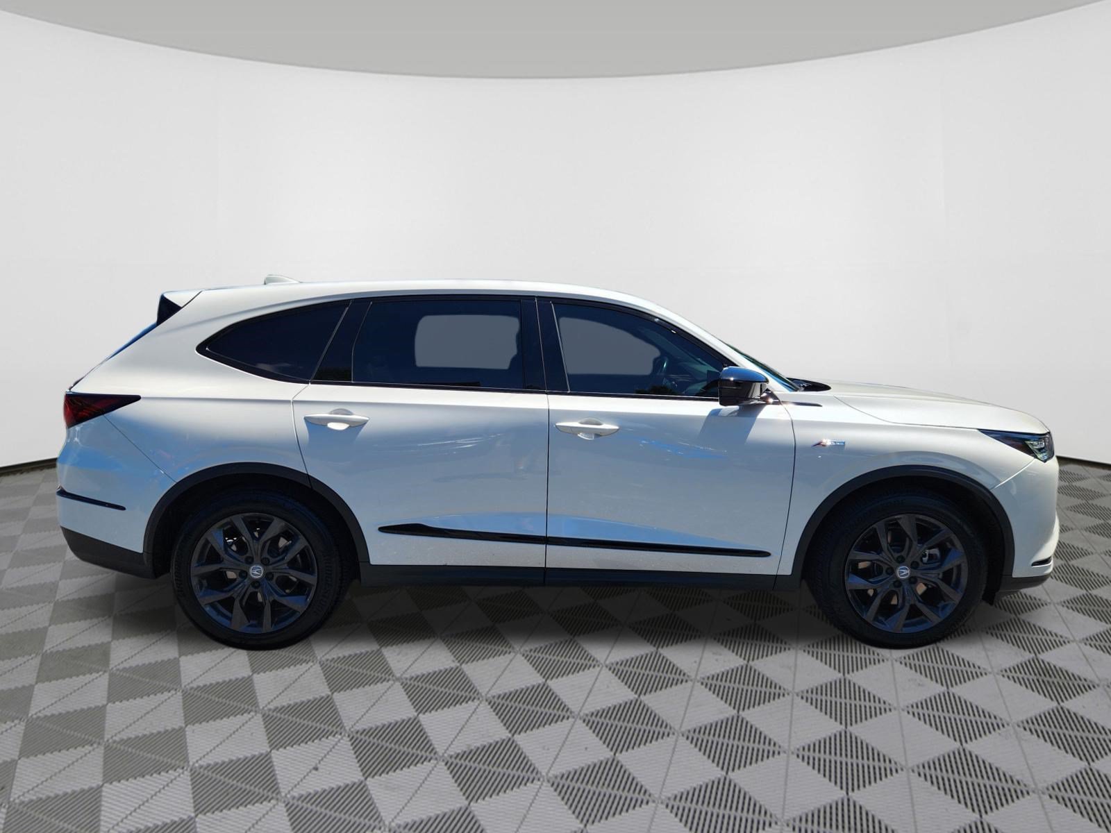 Used 2023 Acura MDX A-Spec AWD/4WD image 6