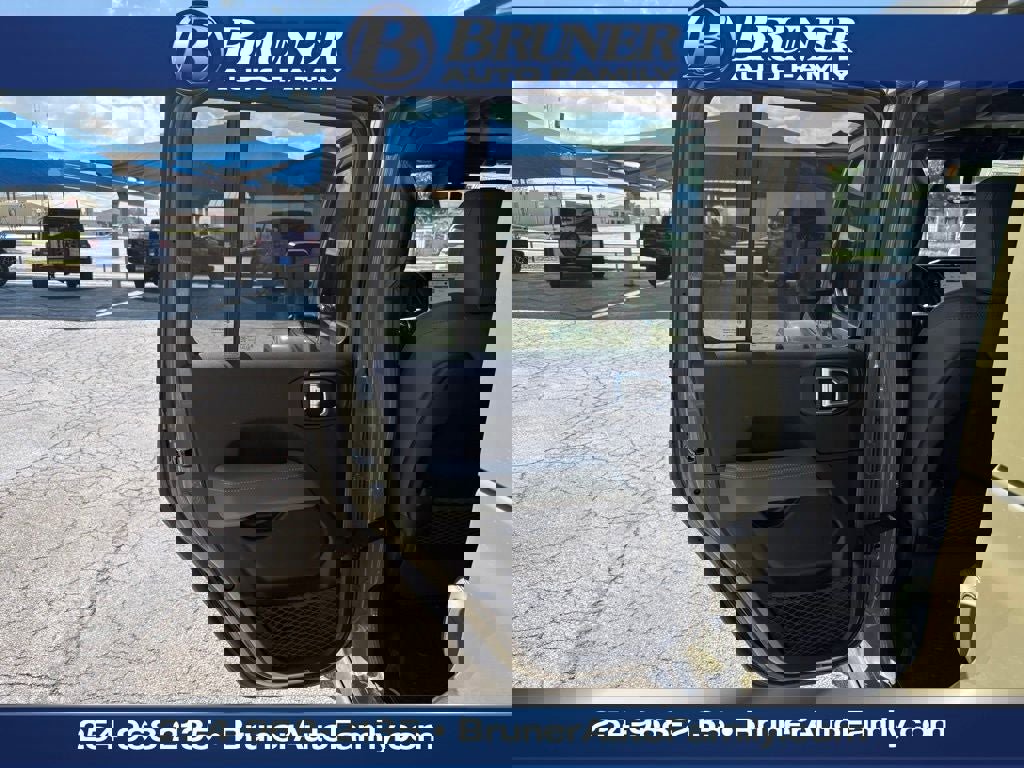 New 2026 Jeep Gladiator Mojave AWD/4WD image 14