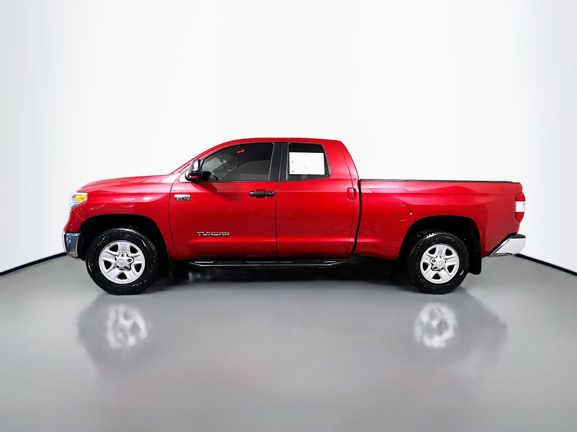 Used 2014 Toyota Tundra SR5 w/ SR5 Upgrade Package AWD/4WD image 8