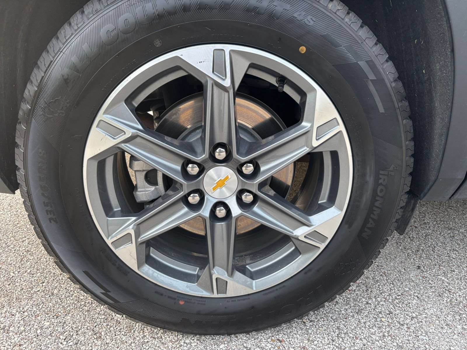 Used 2025 Chevrolet Blazer LT FWD image 30