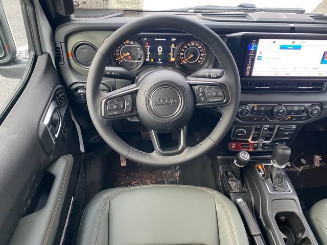 New 2026 Jeep Gladiator Mojave AWD/4WD image 38