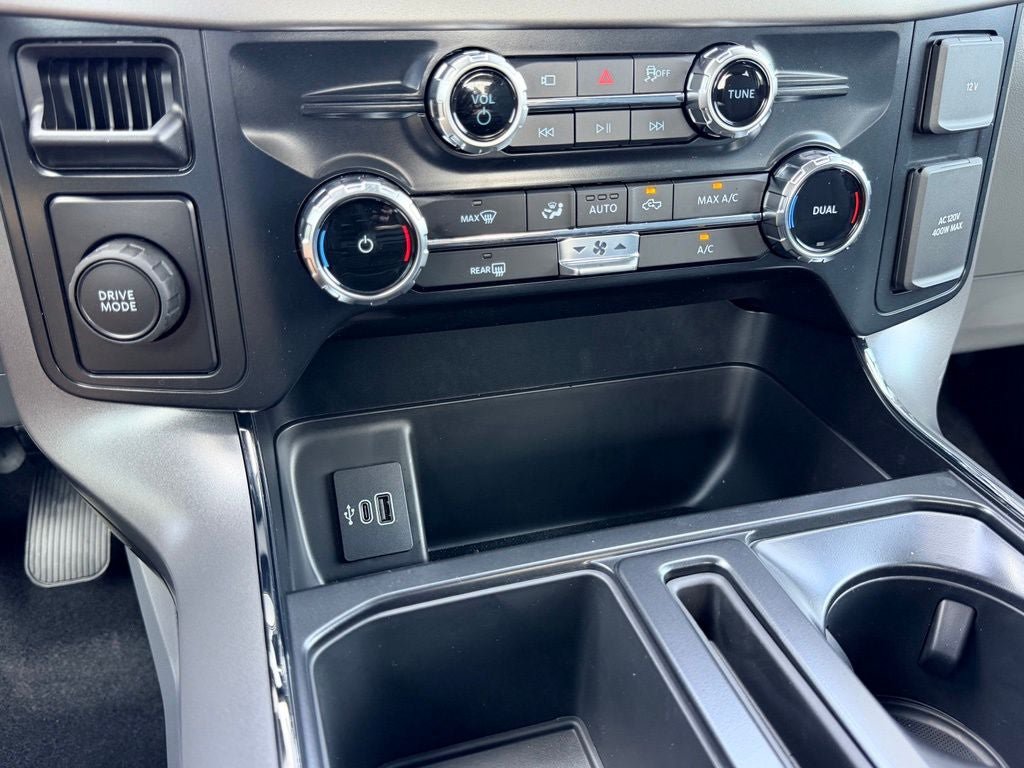 New 2026 Ford F150 XLT w/ Mobile Office Package RWD image 26