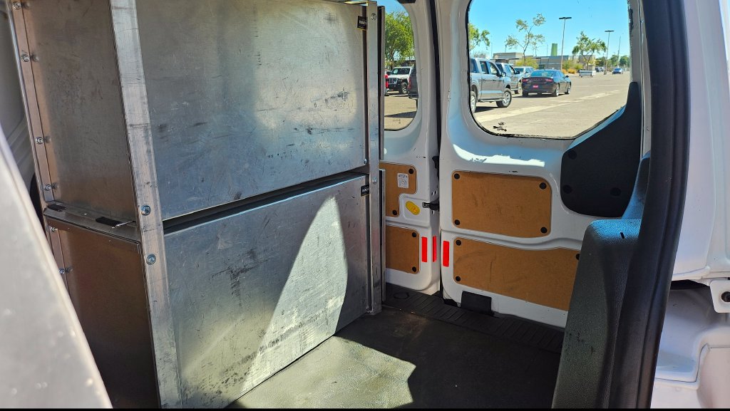 Used 2018 Ford Transit Connect XL FWD image 24