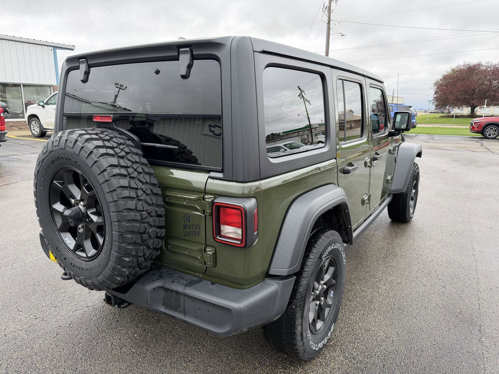 Used 2021 Jeep Wrangler Unlimited Sport AWD/4WD image 6
