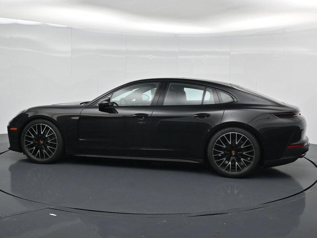 New 2026 Porsche Panamera 4 AWD/4WD image 2