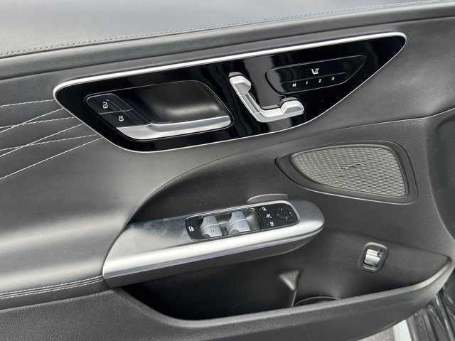 Used 2022 Mercedes-Benz C 300 Sedan image 18