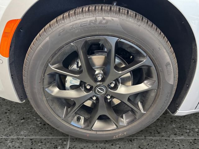 New 2026 Chrysler Pacifica Limited w/ S Appearance Package image 5